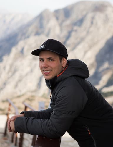 Jonas Fellenstein - Adventure Guide